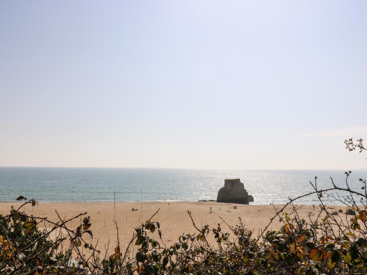 Little Beach House Сейнт Остел Екстериор снимка