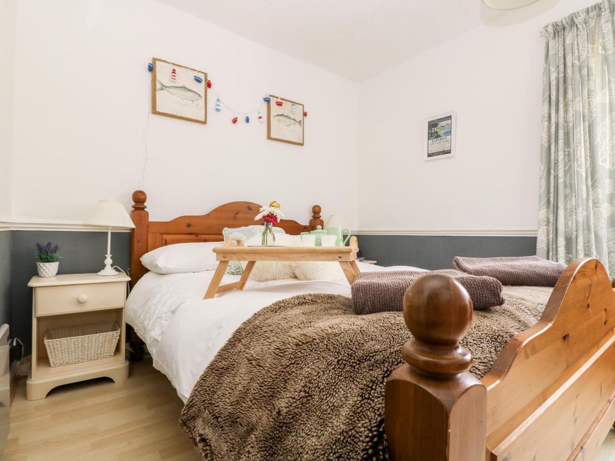 Little Beach House Сейнт Остел Екстериор снимка